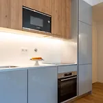 Sleek & Modern Flat W/ Private Garage By Hostwise