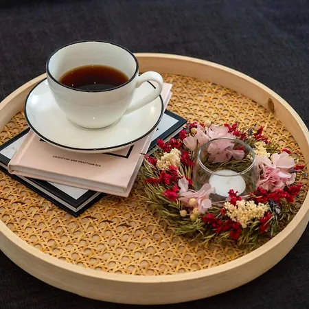 Sleek & Modern Flat W/ Private Garage By Hostwise Leça da Palmeira